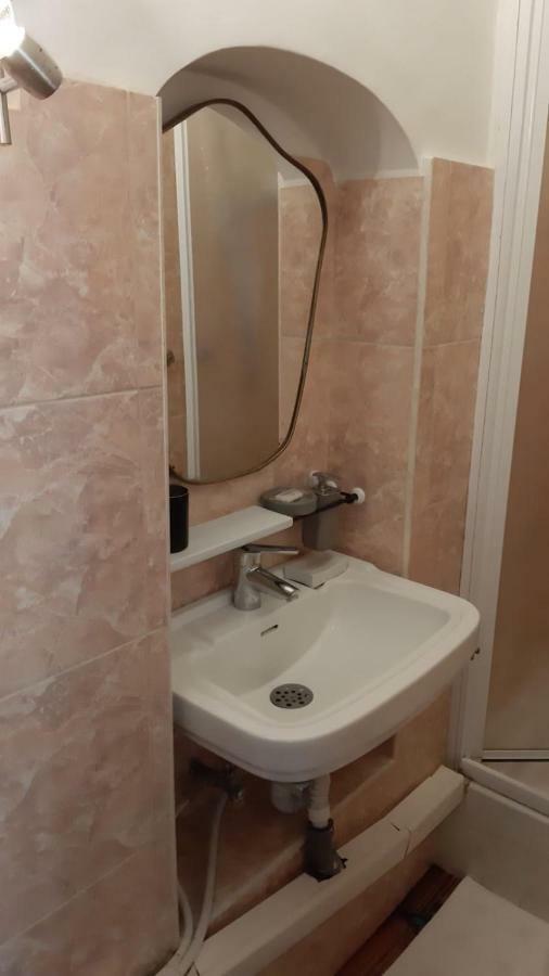 Trastevere Intimate Apartment Rom Eksteriør billede